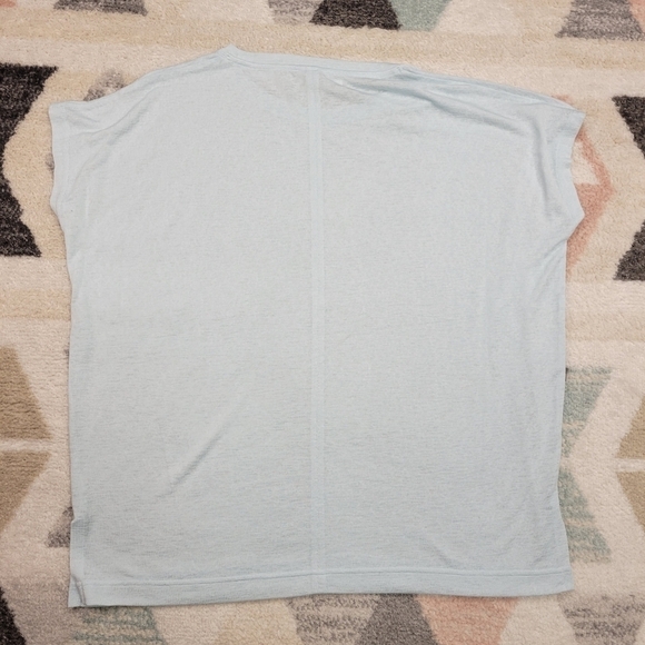 Athleta Release Tee Shirt Top Size Small  657749 - Picture 6 of 7